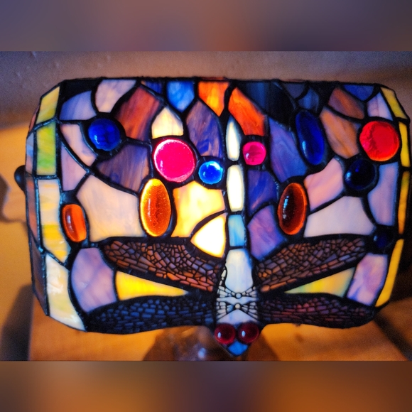❤️SOLD❤️ Tiffany Style Stained Glass Dragonfly Bankers Lamp - Picture 2 of 9